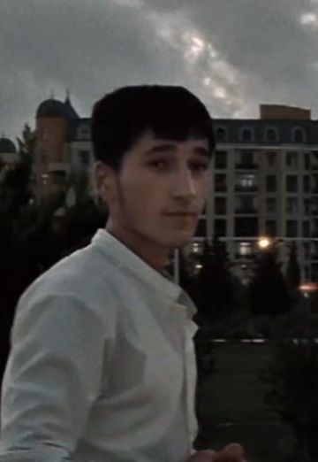 My photo - Nahid, 21 from Brighton (@nahid309)