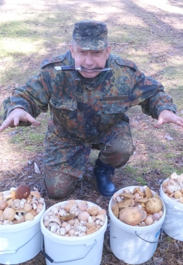 Peter Shang (@petershang) — my photo № 3