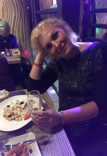 Elena (@elena181408) — my photo № 3
